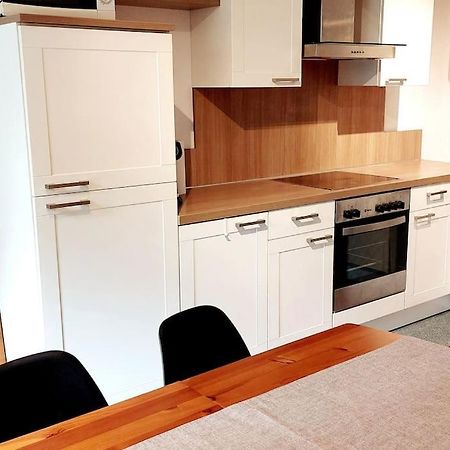 Zentrale Ferienwohnung - Direkt Am See Und Schloss Schwerin  Zewnętrze zdjęcie