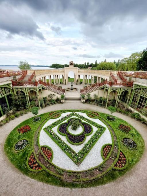 Zentrale Ferienwohnung - Direkt Am See Und Schloss Schwerin  Zewnętrze zdjęcie